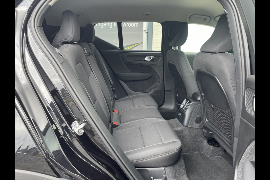 Volvo XC40 1.5 T5 Recharge Inscription Expression | Adaptieve cruise | Zwenkbare trekhaak | Apple carplay | DAB |