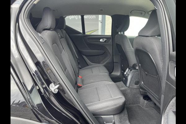 Volvo XC40 1.5 T5 Recharge Inscription Expression | Adaptieve cruise | Zwenkbare trekhaak | Apple carplay | DAB |