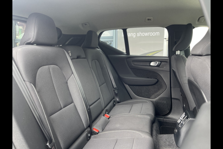 Volvo XC40 1.5 T5 Recharge Inscription Expression | Adaptieve cruise | Zwenkbare trekhaak | Apple carplay | DAB |