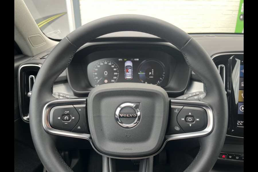 Volvo XC40 1.5 T5 Recharge Inscription Expression | Adaptieve cruise | Zwenkbare trekhaak | Apple carplay | DAB |
