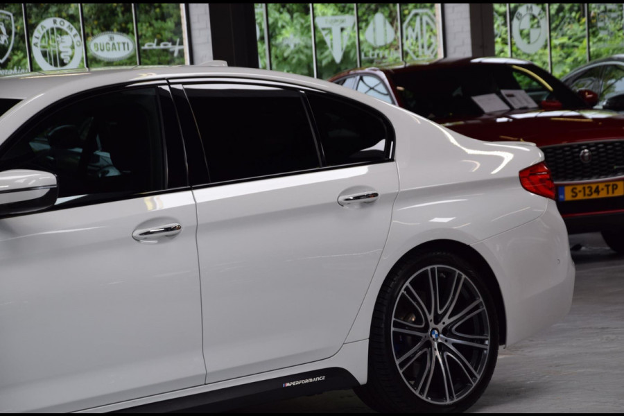 BMW 5 Serie 540i High Executive M-Pakket 6-Cill|Navi|Leder|340pk!!|