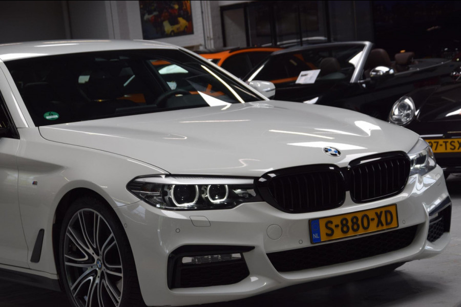 BMW 5 Serie 540i High Executive M-Pakket 6-Cill|Navi|Leder|340pk!!|