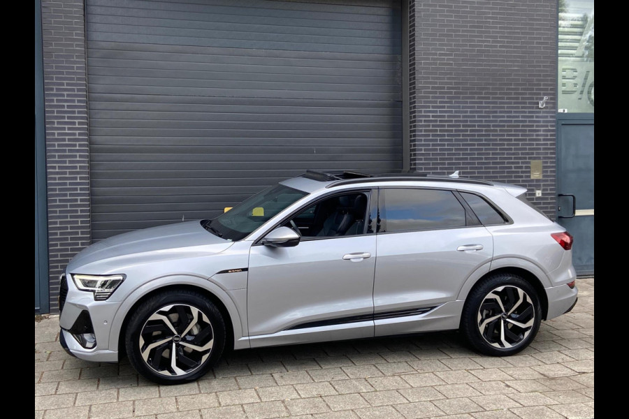 Audi e-tron 55 QUATTRO 408PK PANO/LUCHTVERING/KEYLESS