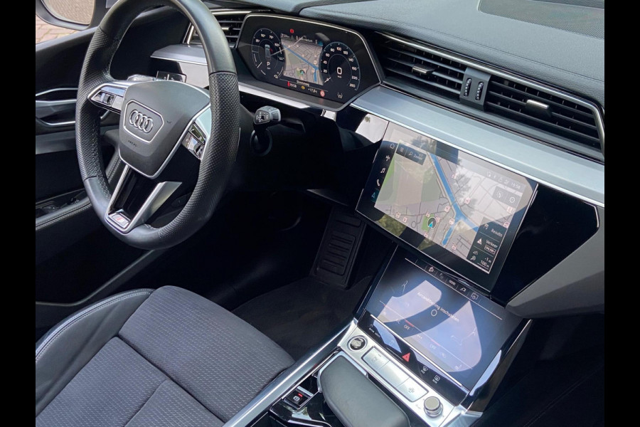 Audi e-tron 55 QUATTRO 408PK PANO/LUCHTVERING/KEYLESS