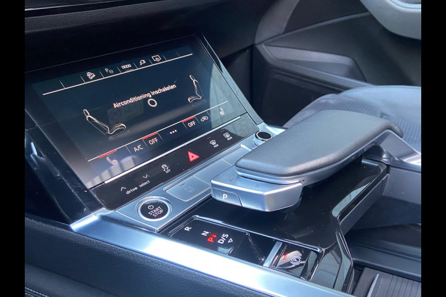 Audi e-tron 55 QUATTRO 408PK PANO/LUCHTVERING/KEYLESS