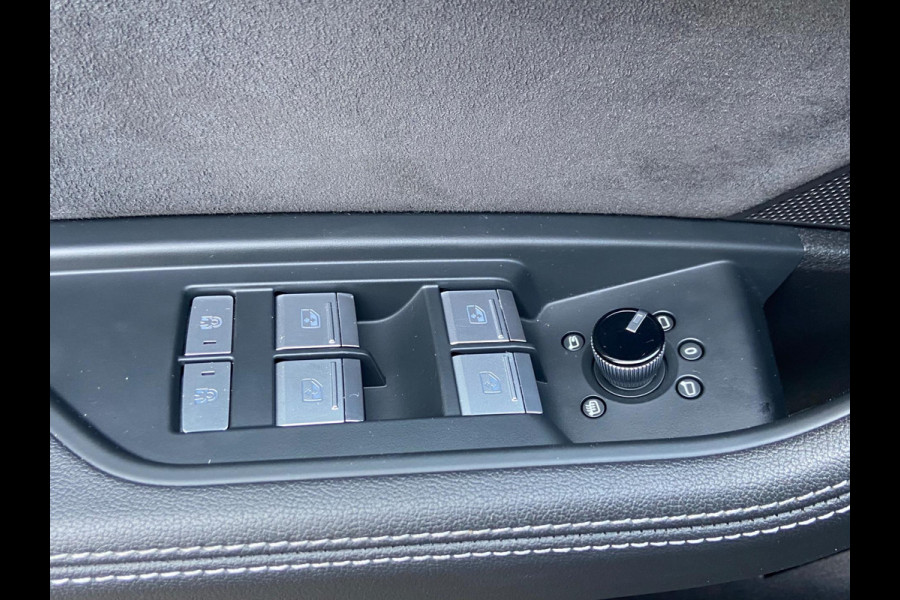 Audi e-tron 55 QUATTRO 408PK PANO/LUCHTVERING/KEYLESS
