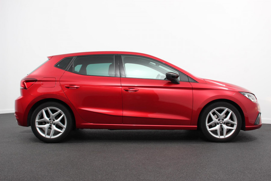 Seat Ibiza 1.0 TSI 116pk FR | Climate Control | Cruise Control | Extra getint glas | 17" Lichtmetalen Velgen
