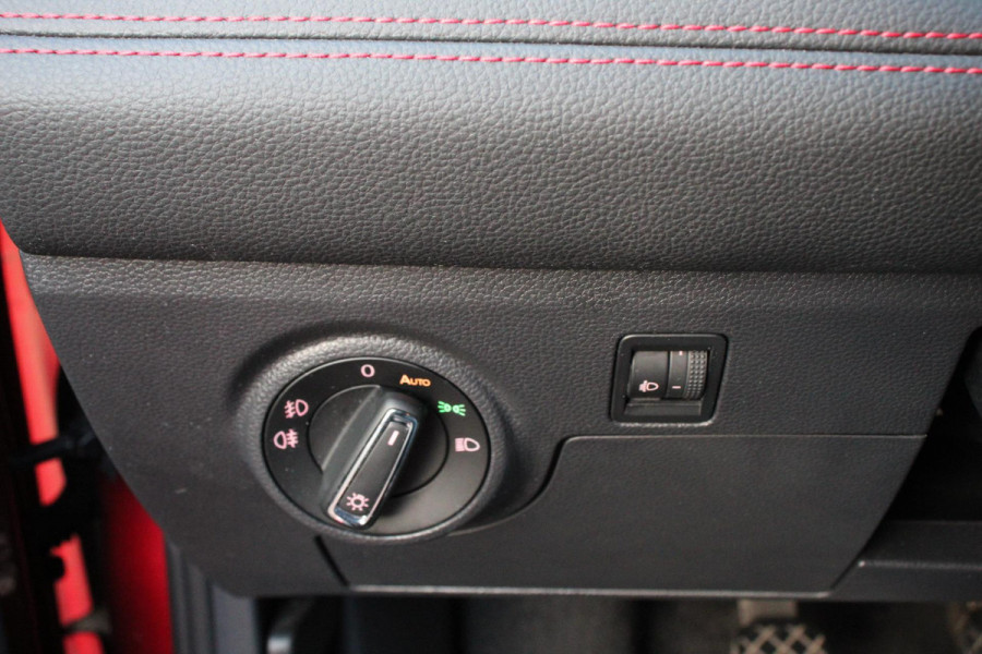 Seat Ibiza 1.0 TSI 116pk FR | Climate Control | Cruise Control | Extra getint glas | 17" Lichtmetalen Velgen