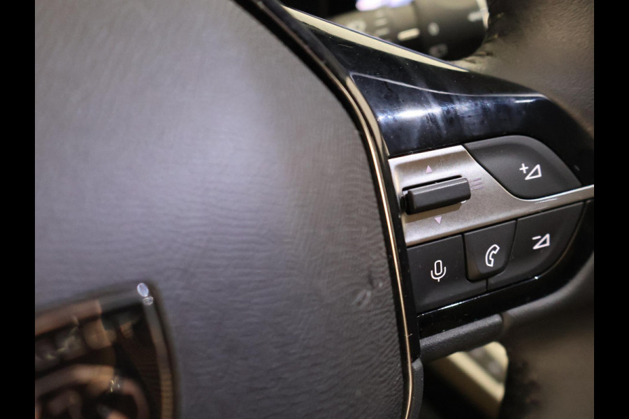 Peugeot 308 1.2 PureTech Allure Pack Business | Apple Carplay & Android |  Keyless Entry | Draadloze telefoonlader |