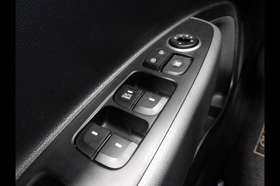 Hyundai i10 1.0i Comfort NAVI/AIRCO/BLUETOOTH!