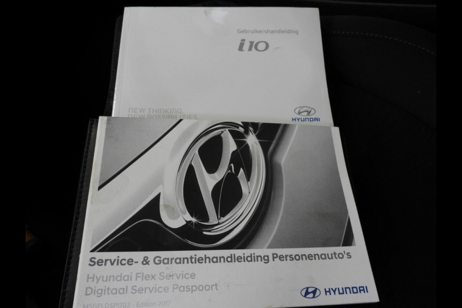 Hyundai i10 1.0i Comfort NAVI/AIRCO/BLUETOOTH!