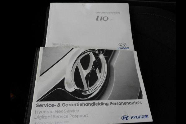 Hyundai i10 1.0i Comfort NAVI/AIRCO/BLUETOOTH!