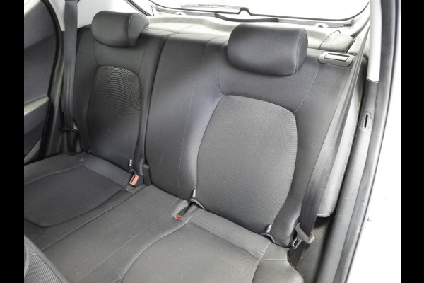 Hyundai i10 1.0i Comfort NAVI/AIRCO/BLUETOOTH!