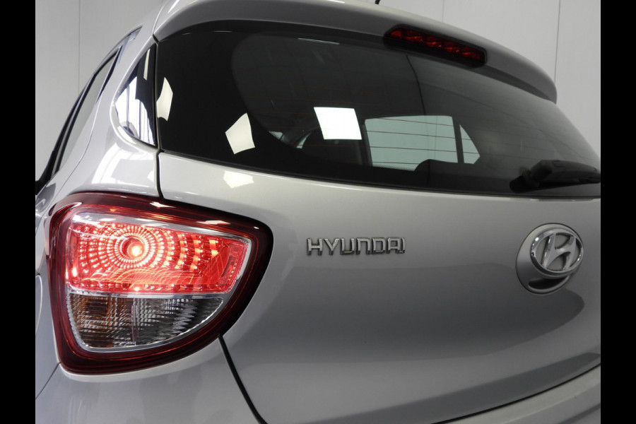 Hyundai i10 1.0i Comfort NAVI/AIRCO/BLUETOOTH!