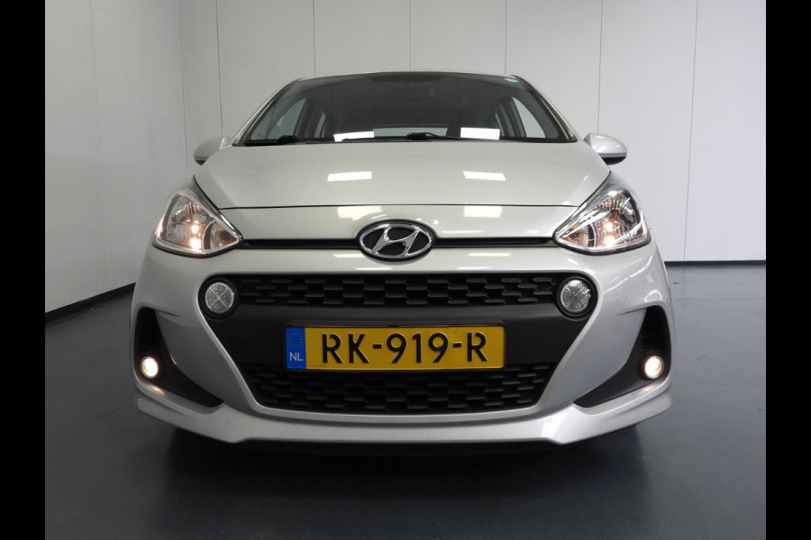 Hyundai i10 1.0i Comfort NAVI/AIRCO/BLUETOOTH!