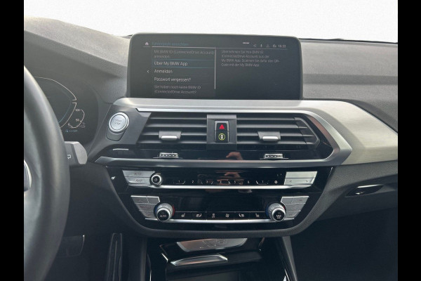 BMW X3 xDrive30e M-SPORT ** LED, NAVI+, ADAPT. CRUISE, 19-inch LMV, CARBON SCHWARZ ** 1e EIG - UNFALLFREI ** ** INFORMEER OOK NAAR ONZE AANTREKKELIJKE FINANCIAL-LEASE TARIEVEN **