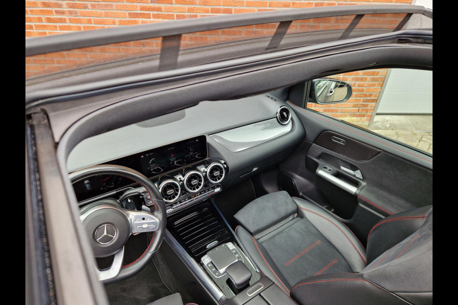 Mercedes-Benz B-Klasse 180 Business Solution AMG | Pano | Trekhaak | Stoelverwarming | LED | Climate |