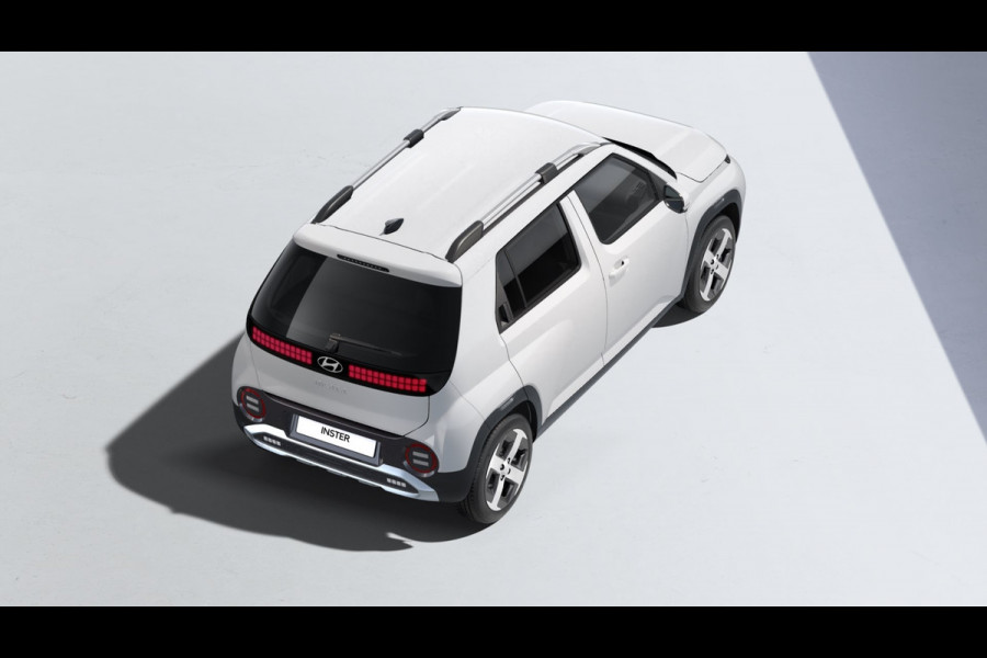 Hyundai Inster Evolve 49 kWh | Tech Pack + Winter Pack | Atlas White