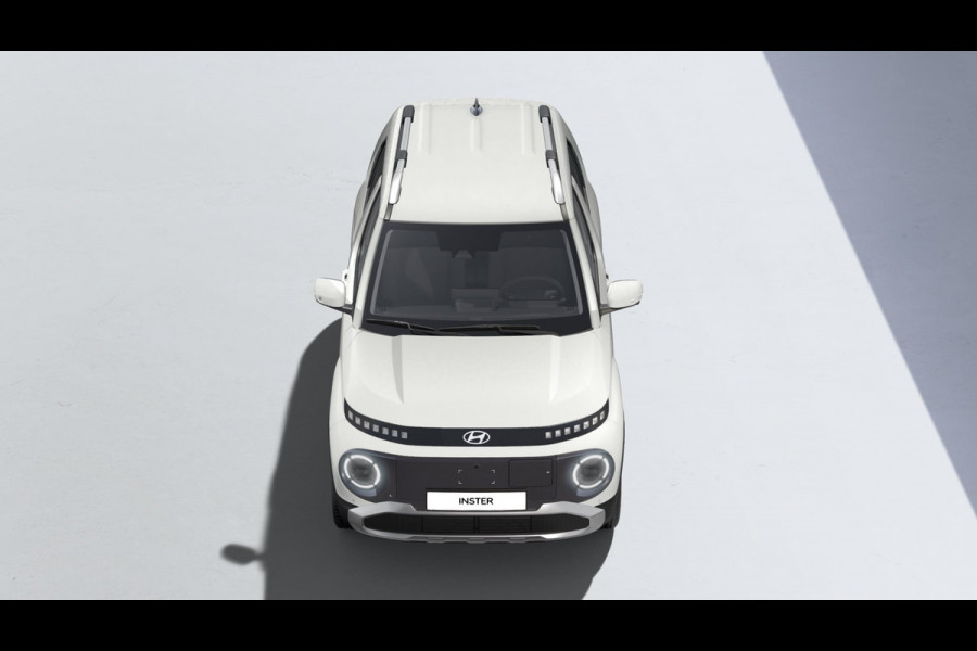 Hyundai Inster Evolve 49 kWh | Tech Pack + Winter Pack | Atlas White