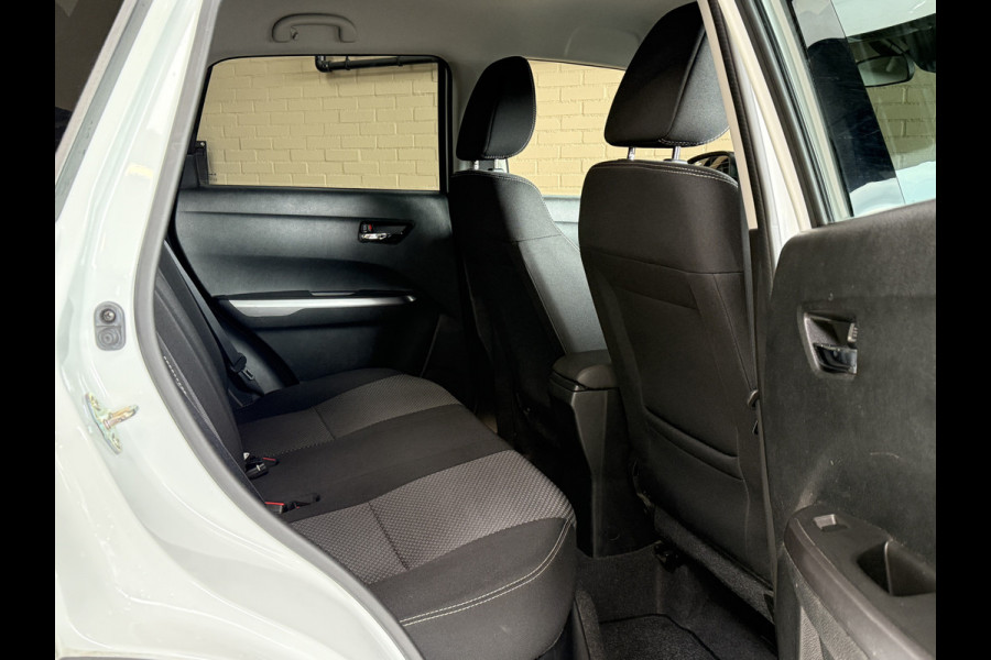 Suzuki Vitara 1.4 Boosterjet 130 pk Smart Hybrid | Navi | ACC | Blindspot | Stoel verwarming | Carplay | 100% Suzuki dealer onderhouden!