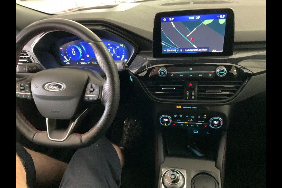 Ford Kuga 2.5 PHEV ST-Line X 225pk | Panoramadak | Winter pack | Adaptive cruise control | Head up display | 19 inch