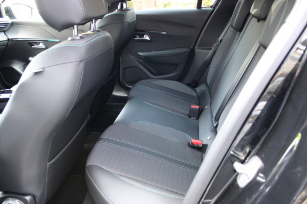Peugeot 208 1.2 PureTech Blue Lease Allure|Automaat|Navi|Carplay