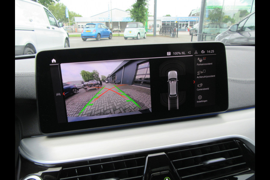 BMW 5 Serie Touring 520d M Sport Edition Plus Aut. Harman/Kardon, Panoramadak