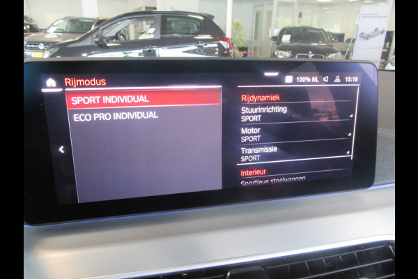 BMW 5 Serie Touring 520d M Sport Edition Plus Aut. Harman/Kardon, Panoramadak