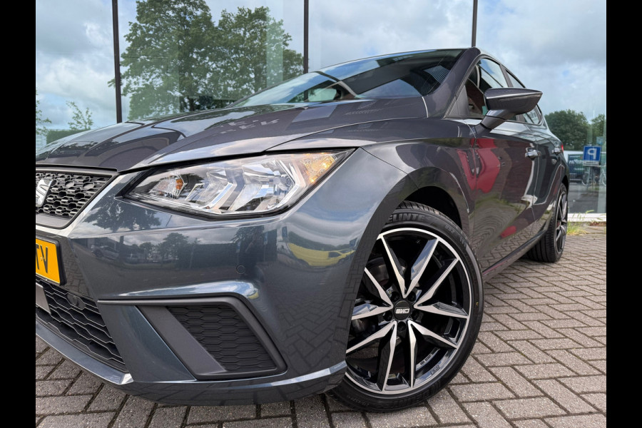 Seat Ibiza 1.0 TSI Style Business Intense - Navi - Camera - Climate - Parkeerhulp - Org.NL
