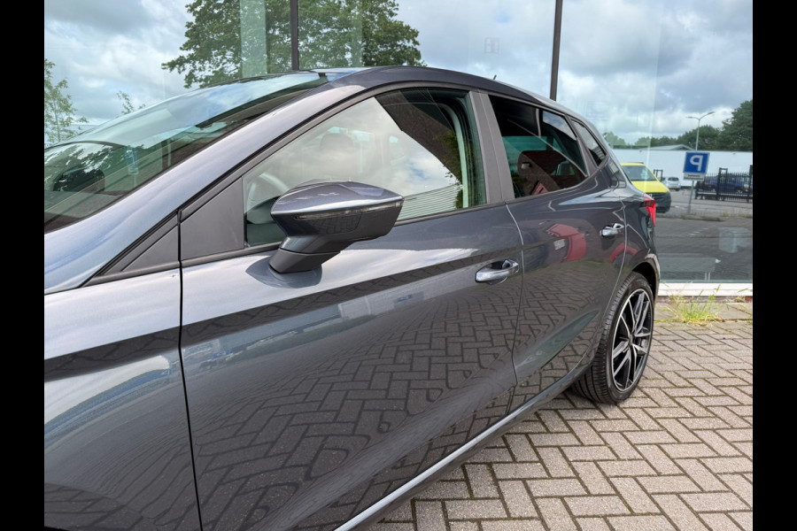 Seat Ibiza 1.0 TSI Style Business Intense - Navi - Camera - Climate - Parkeerhulp - Org.NL