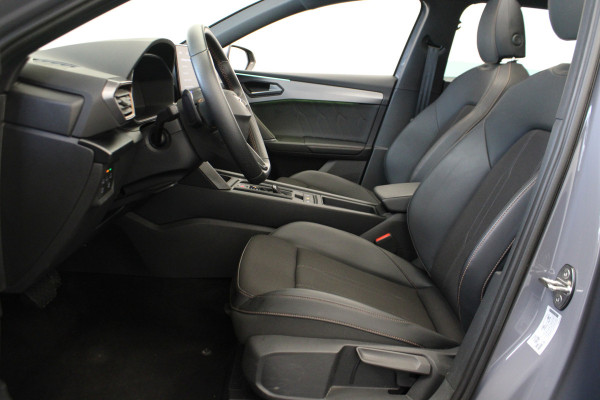 CUPRA Leon Sportstourer 1.5 eTSI Business Edition |Pano|Camera|ACC| *Pinksteren Geopend*