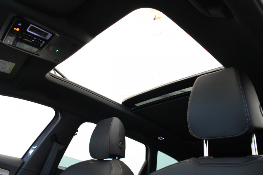 CUPRA Leon Sportstourer 1.5 eTSI Business Edition |Pano|Camera|ACC| *Pinksteren Geopend*