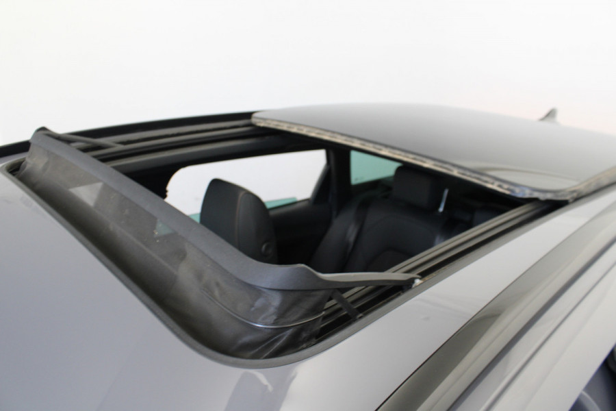 CUPRA Leon Sportstourer 1.5 eTSI Business Edition |Pano|Camera|ACC| *Pinksteren Geopend*