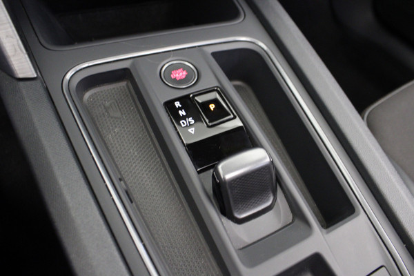 CUPRA Leon Sportstourer 1.5 eTSI Business Edition |Pano|Camera|ACC| *Pinksteren Geopend*