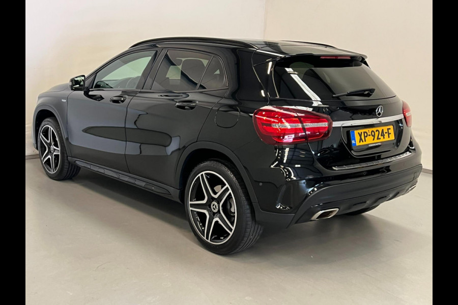 Mercedes-Benz GLA 180 AMG Night Edition / Stoelverwarming