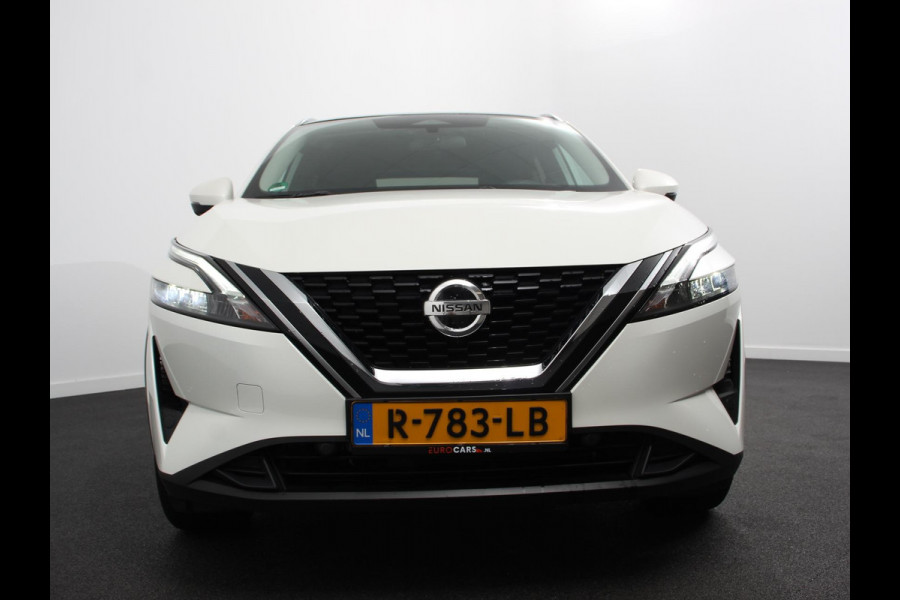 Nissan QASHQAI 1.3 MHEV Design Acenta Panorama dak  Climate control Adaptive cruise control LED  Parkeersensoren Achteruitrijcamera Apple Carplay/ Android Auto