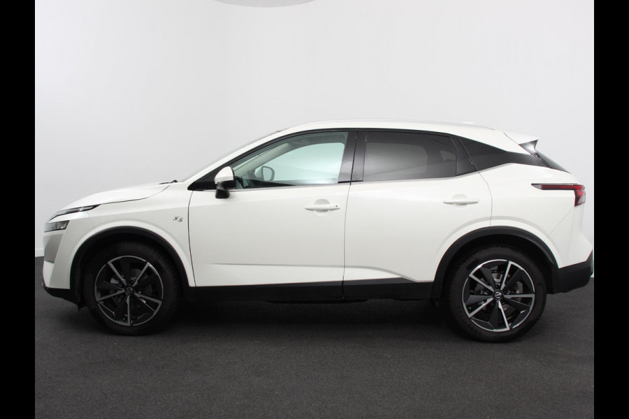 Nissan QASHQAI 1.3 MHEV Design Acenta Panorama dak  Climate control Adaptive cruise control LED  Parkeersensoren Achteruitrijcamera Apple Carplay/ Android Auto