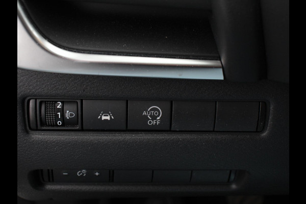 Nissan QASHQAI 1.3 MHEV Design Acenta Panorama dak  Climate control Adaptive cruise control LED  Parkeersensoren Achteruitrijcamera Apple Carplay/ Android Auto