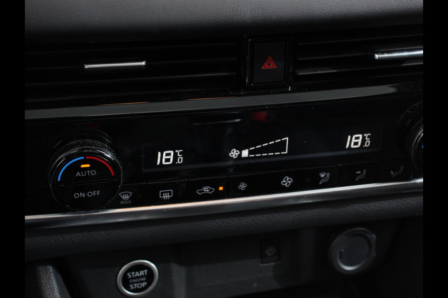 Nissan QASHQAI 1.3 MHEV Design Acenta Panorama dak  Climate control Adaptive cruise control LED  Parkeersensoren Achteruitrijcamera Apple Carplay/ Android Auto