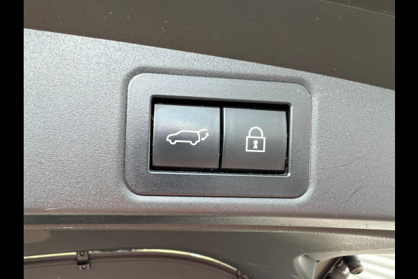 Toyota Corolla Touring Sports 2.0 Hybrid Premium / Pano / Leer / Led / Navi / HUD / MCC / Gouda