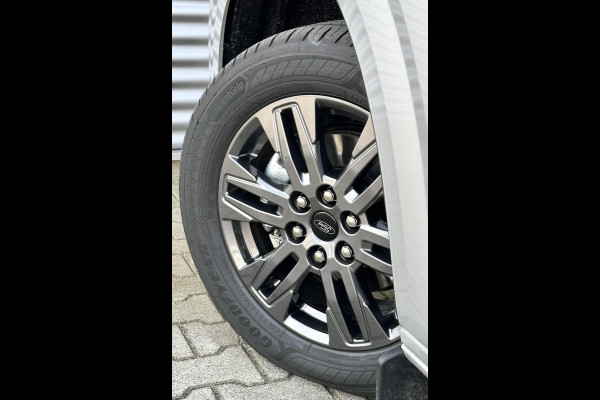 Ford Transit Custom 320 2.0 TDCI L2H1 LIMITED BPM VRIJ