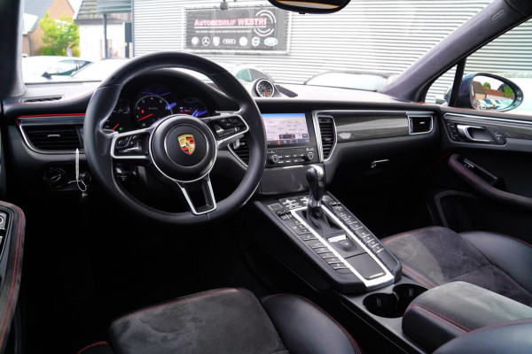 Porsche Macan 3.6 Turbo Performance Package | 440pk | PASM | Glazen Pano | Sport Chrono | Carbon Interieur