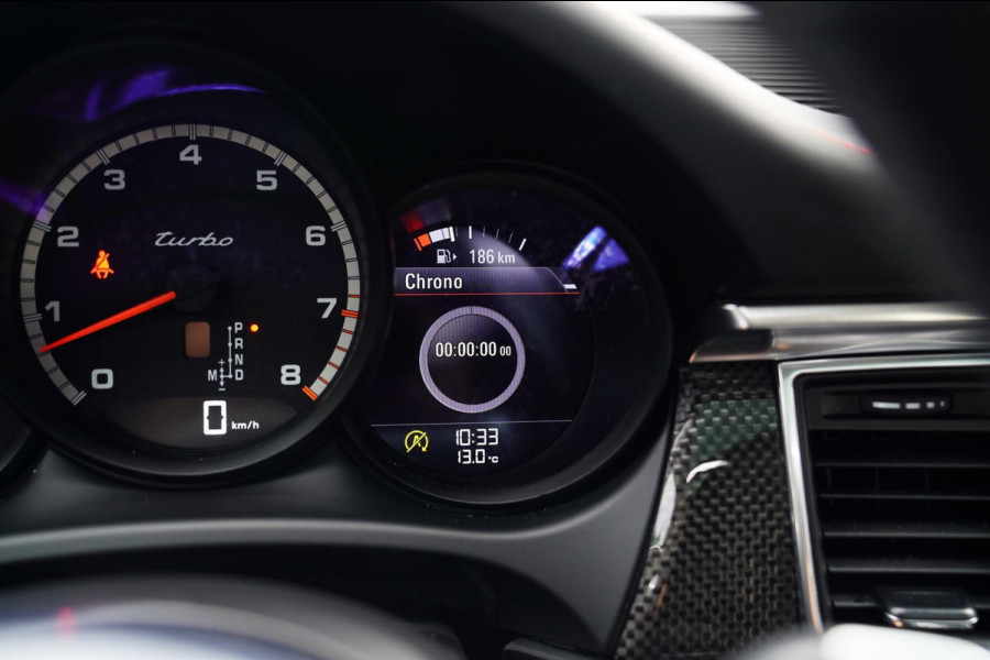 Porsche Macan 3.6 Turbo Performance Package | 440pk | PASM | Glazen Pano | Sport Chrono | Carbon Interieur