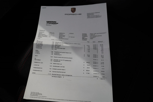 Porsche Macan 3.6 Turbo Performance Package | 440pk | PASM | Glazen Pano | Sport Chrono | Carbon Interieur