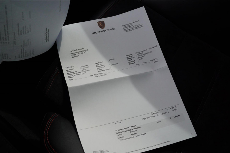 Porsche Macan 3.6 Turbo Performance Package | 440pk | PASM | Glazen Pano | Sport Chrono | Carbon Interieur