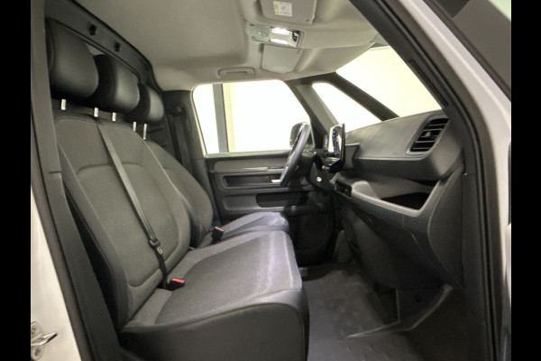 Volkswagen ID. Buzz Cargo 77 kWh | 3 zits! | Achterdeuren | Cruise Control | Parkeersensoren achter