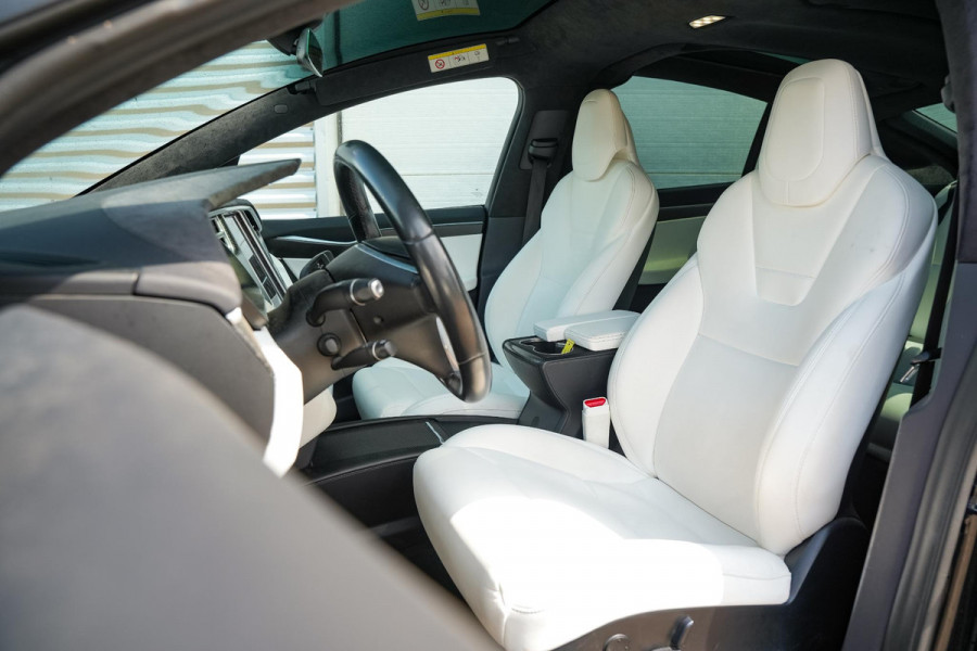 Tesla Model X 100D 6p. Autopilot Leer Alcantara Carbon Camera Trekhaak 22”LM