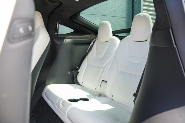 Tesla Model X 100D 6p. Autopilot Leer Alcantara Carbon Camera Trekhaak 22”LM