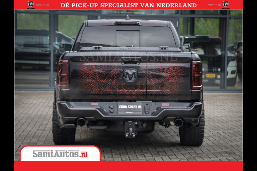 Dodge Ram COBRA EDITION | All-In Prijs | 1500 Limited Night High Output 540HP 706Nm | Massage + Full Option | De Meest Luxe en Volle Pick- Comfortabele Dubbele Cabine met Royale 5 Zitplaatsen | BPM vrij | Nu Leverbaar uit Voorraad | Voorraad Nr 2335 - 5153 |