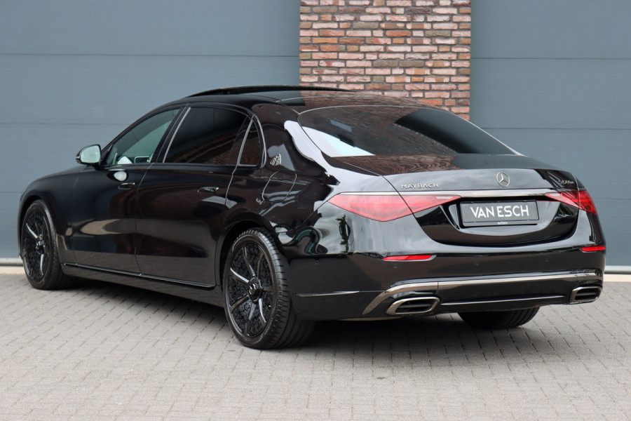 Mercedes-Benz S-Klasse 580 e 4MATIC Maybach Aut9 | 'Night Series' | High End interieurpakket | Luchtvering | Burmester 4D-sound | Vlakkenverwarming | Kuitmassage | Chauffeurspakket | Klaptafels Achter | Entertainment Achter | Panoramadak |